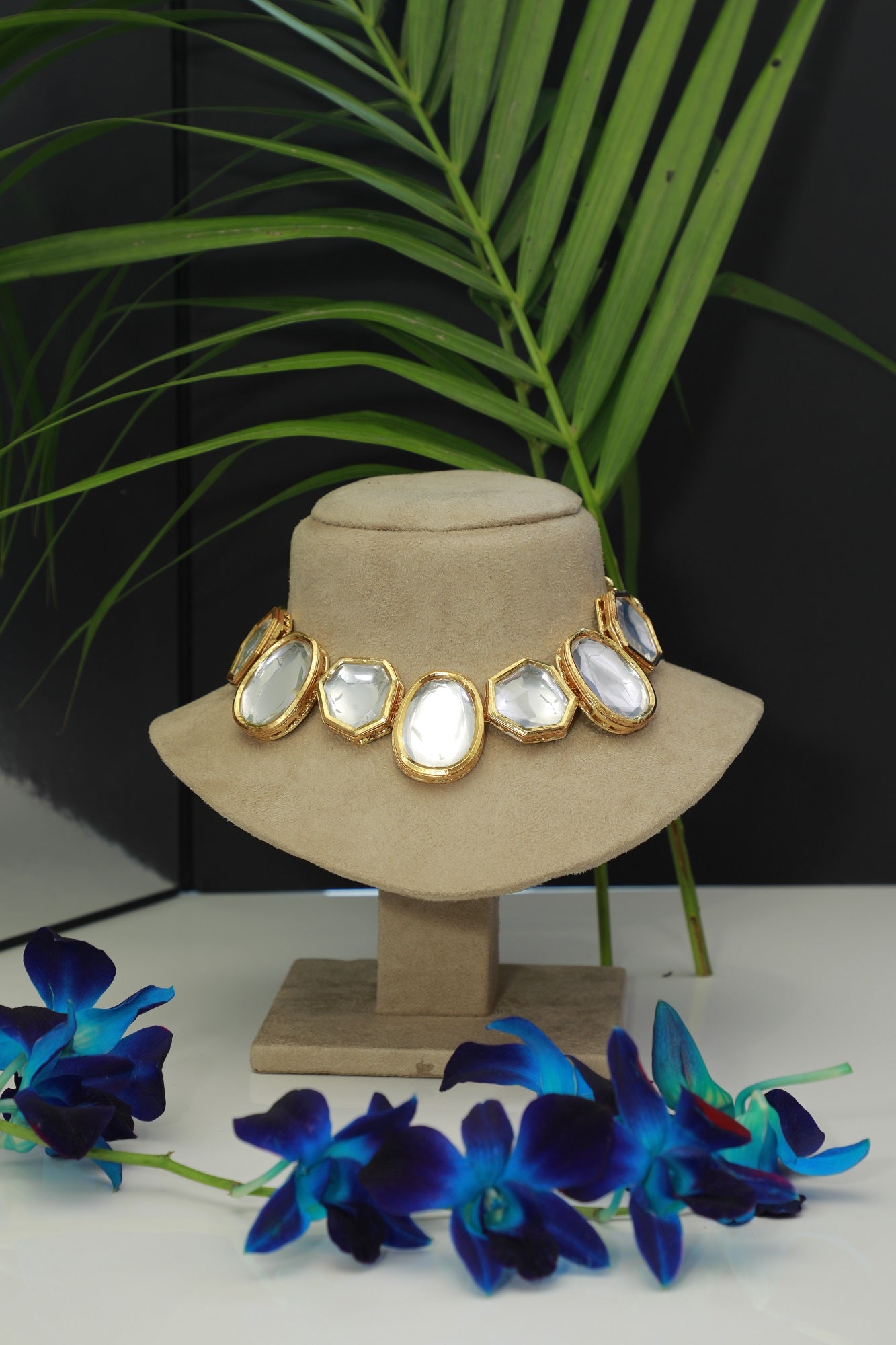 Choker Kundan With Earrings