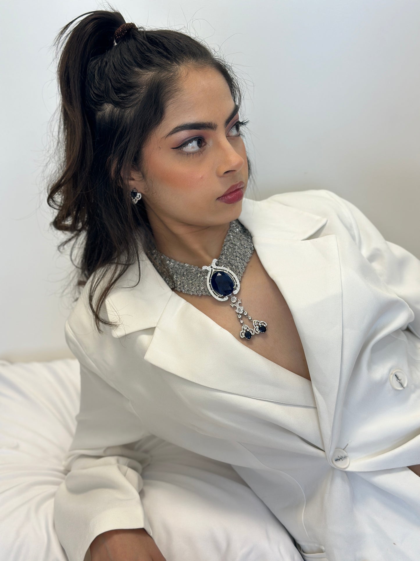 Neckpiece Iconic Piece