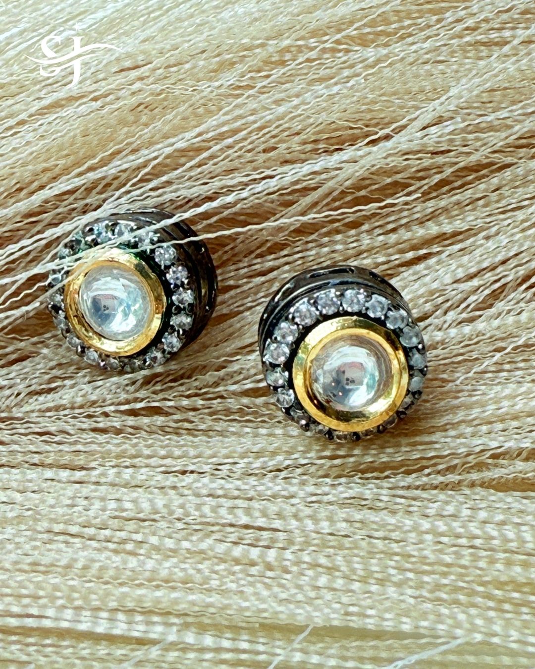Kundan Style Halo Stud Earrings
