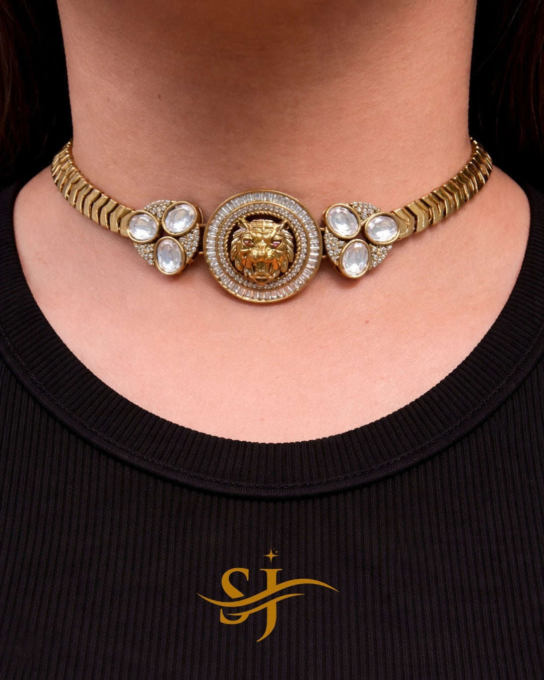 Royal Lion Minimal Choker