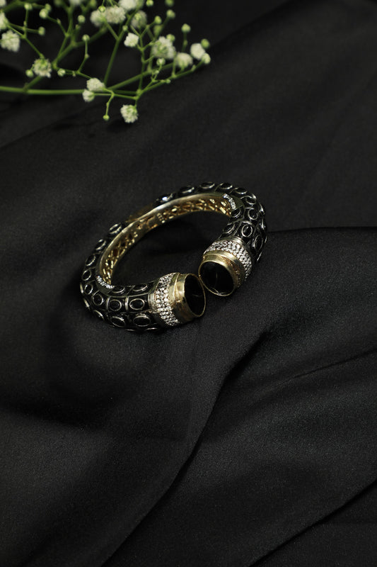 Midnight Charm Kada