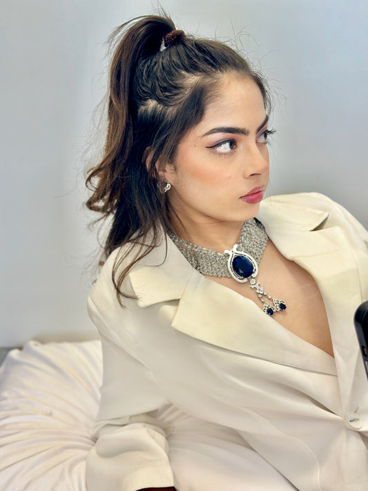 Neckpiece Iconic Piece