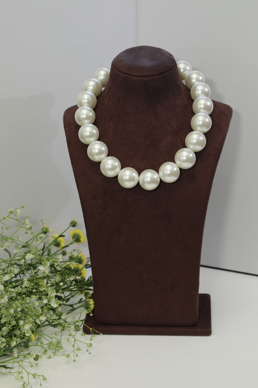 Pearl Beaded Neckpiece