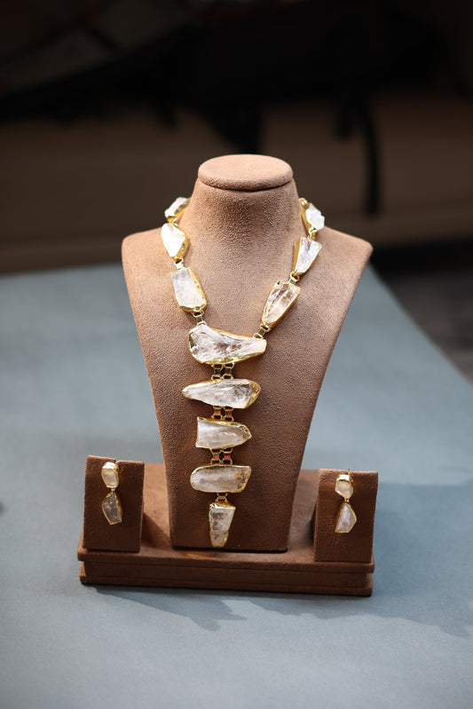 White Crystal With Gold