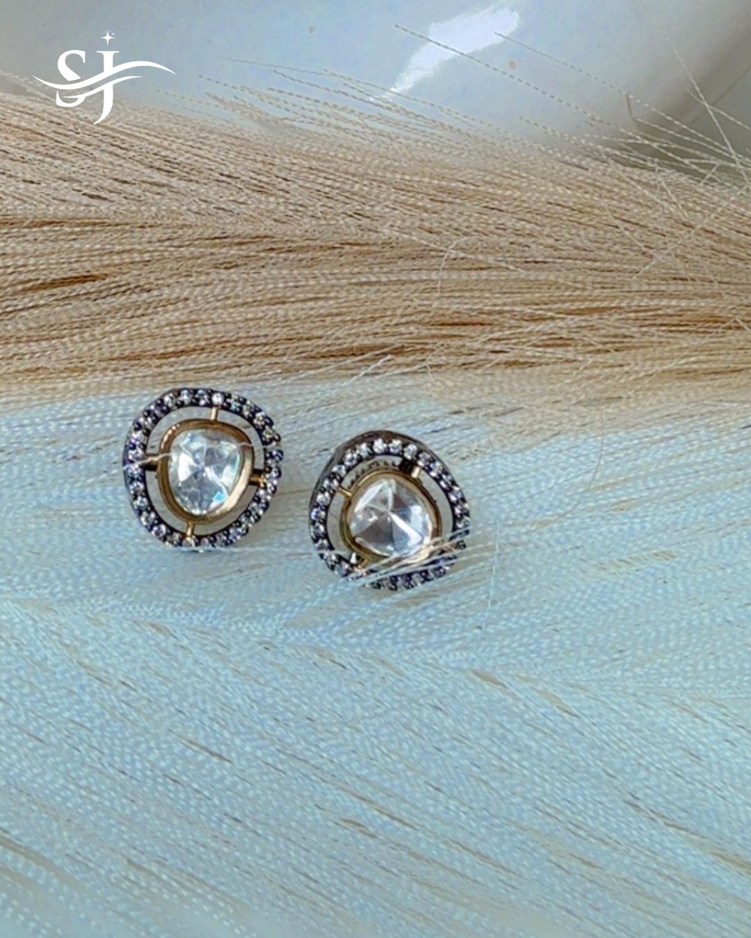 Kundan Style Crystal Halo Stud Earrings