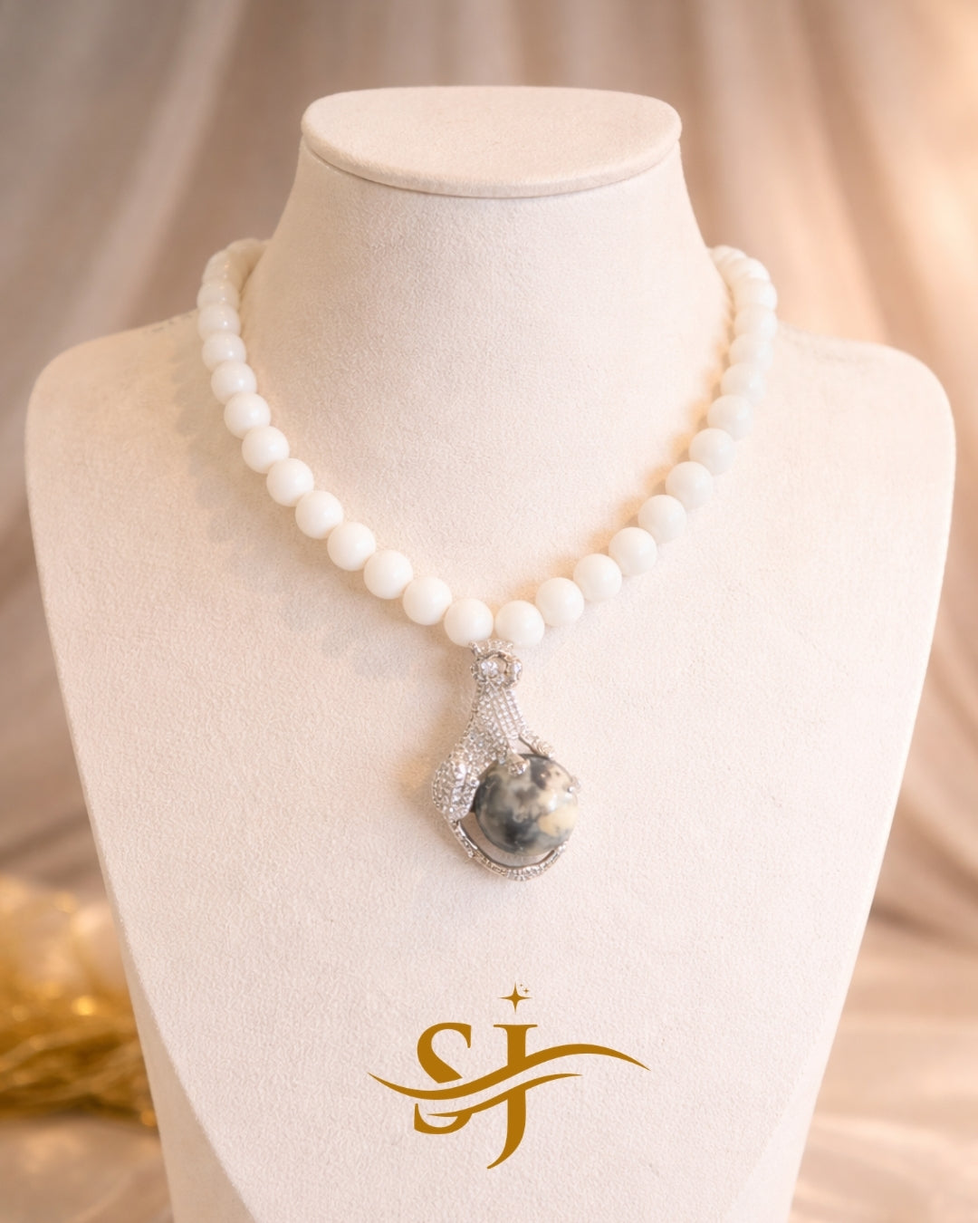 Pearl Panther Pendant Necklace
